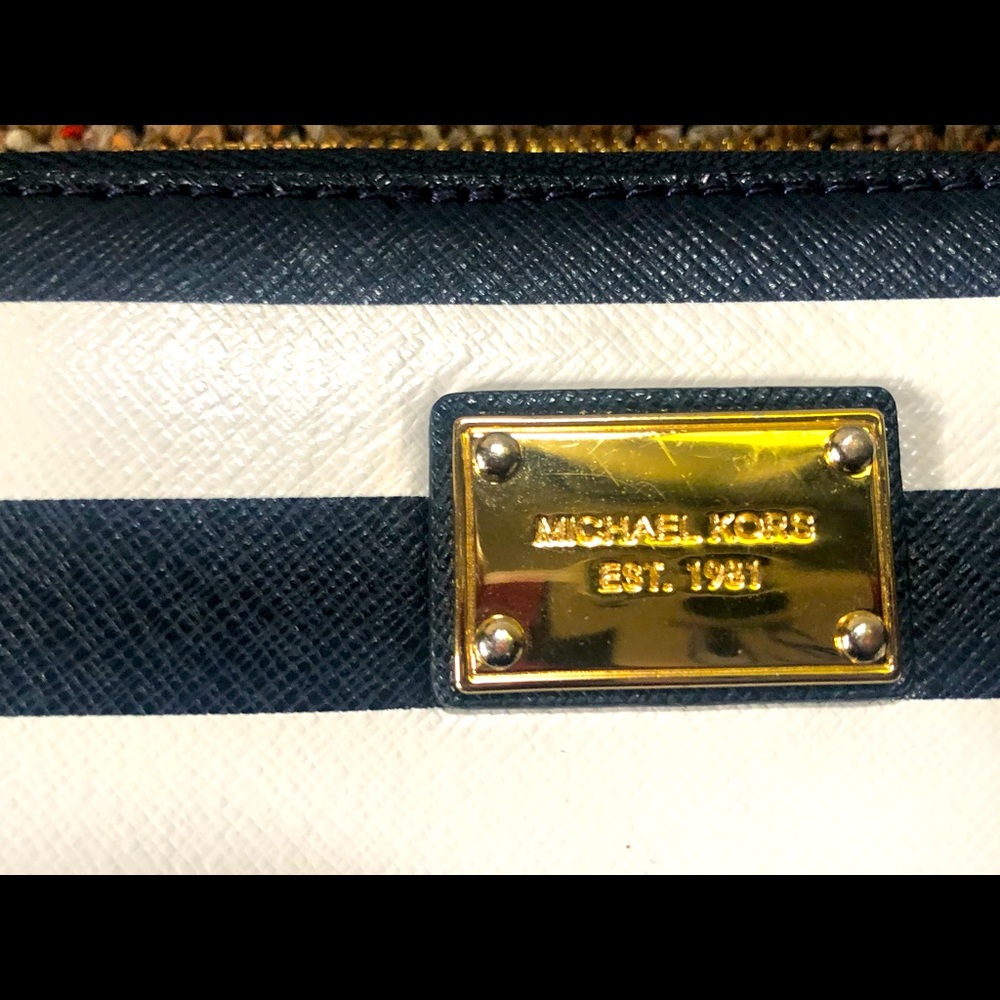 Michel Kors wrist wallet